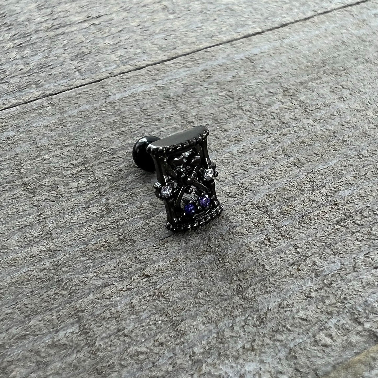 16G 1/4 Purple Gem Black Gothic Hourglass Cartilage Tragus Earring