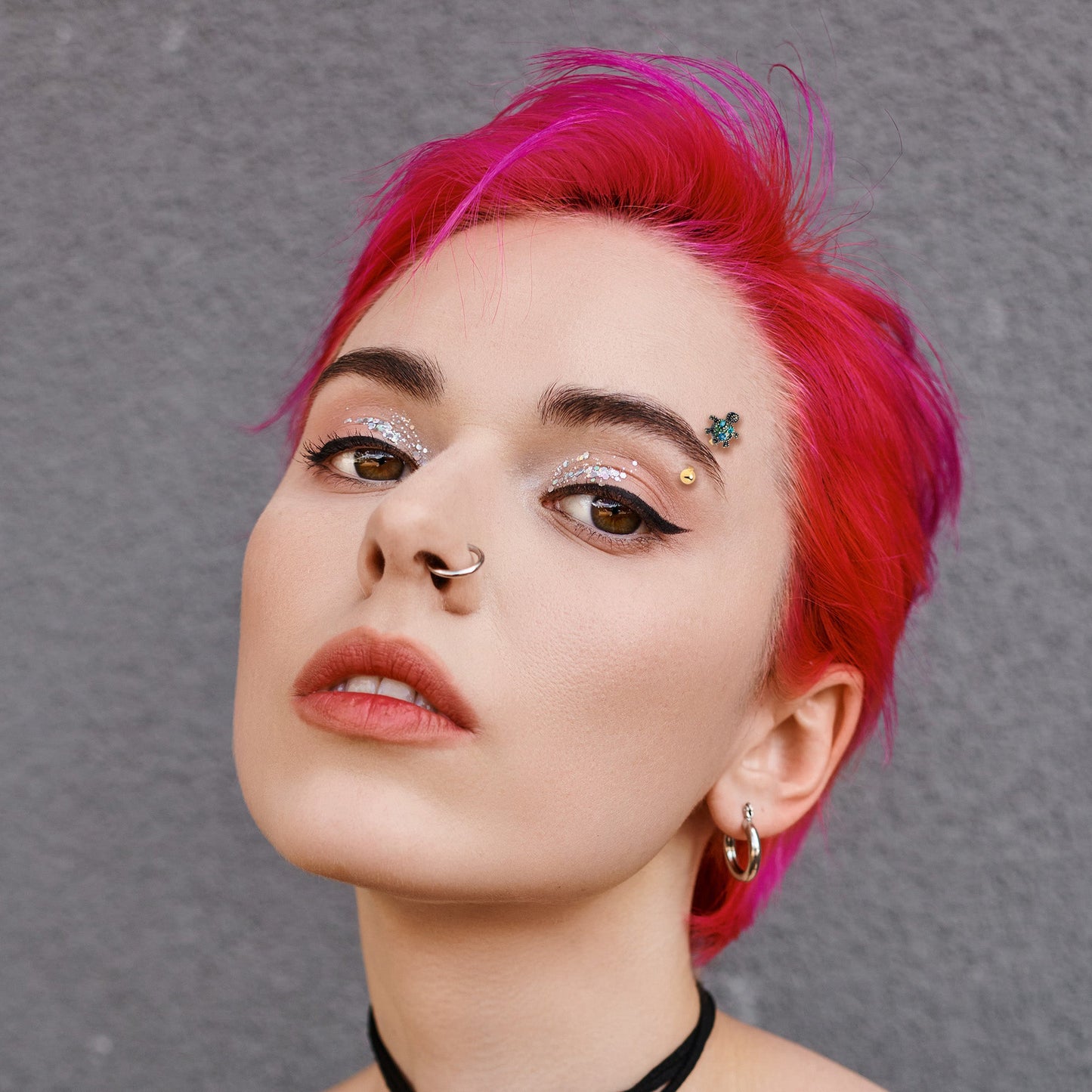 16G 5/16 Blue Gem Gold Tone Sweet Sea Turtle Curved Eyebrow Ring